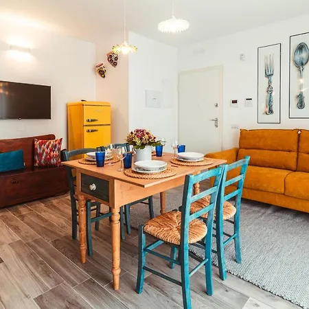 Da Riva Sea View - Housea Apartment *